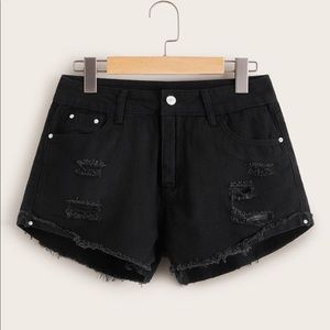 Plus Raw Hem Ripped Denim Shorts